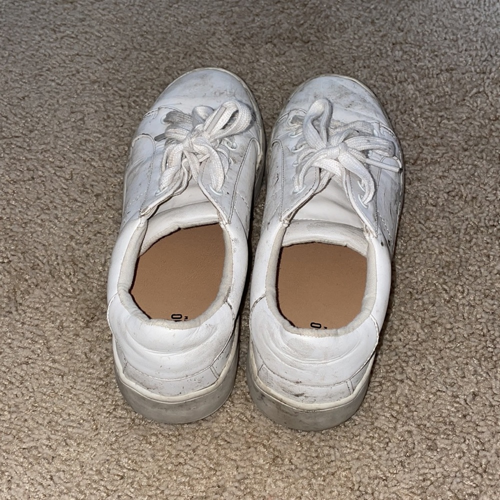 Mossimo sneakers - Picture 4 of 8